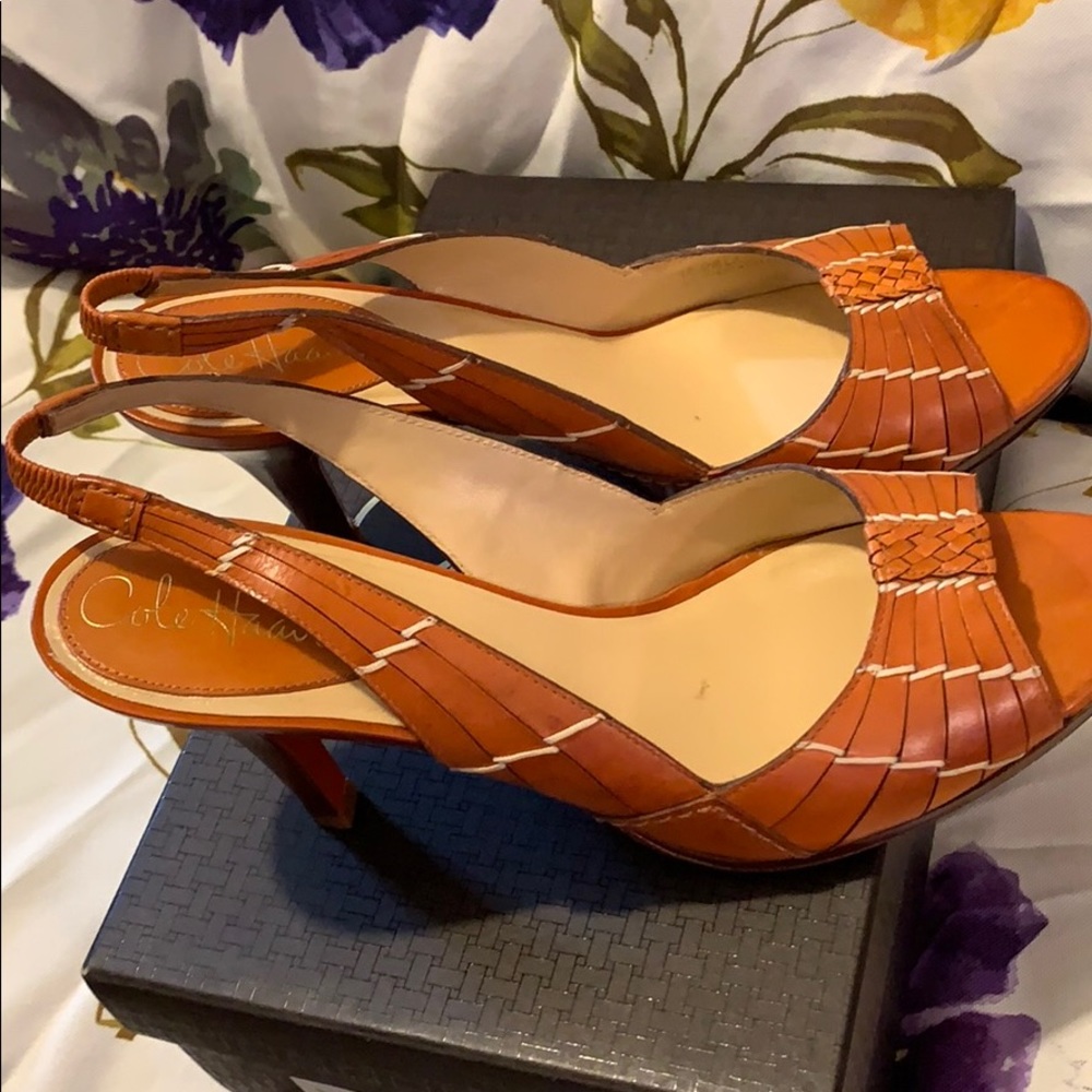 Cole Haan sling back heels 👠